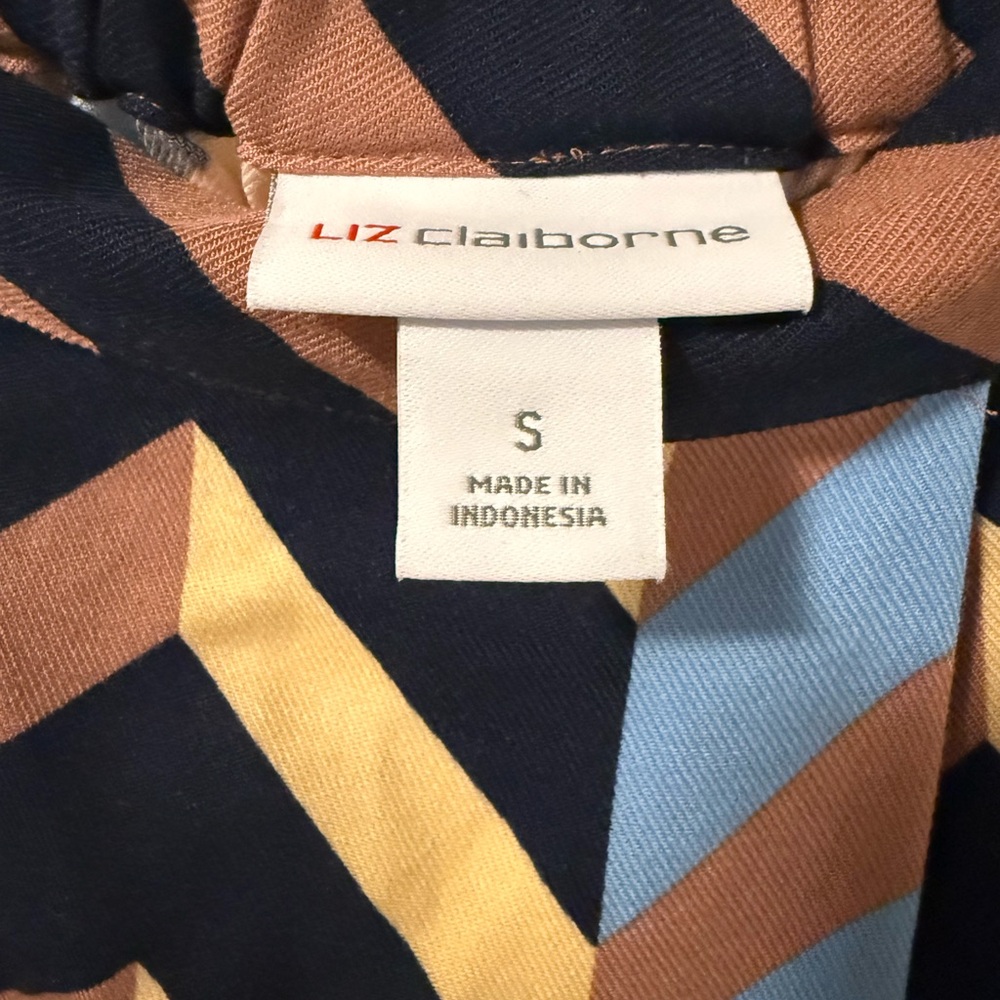 Liz Claiborne Chevron Maxi Skirt in Blue, Yellow, and Brown - Picture 2 of 3